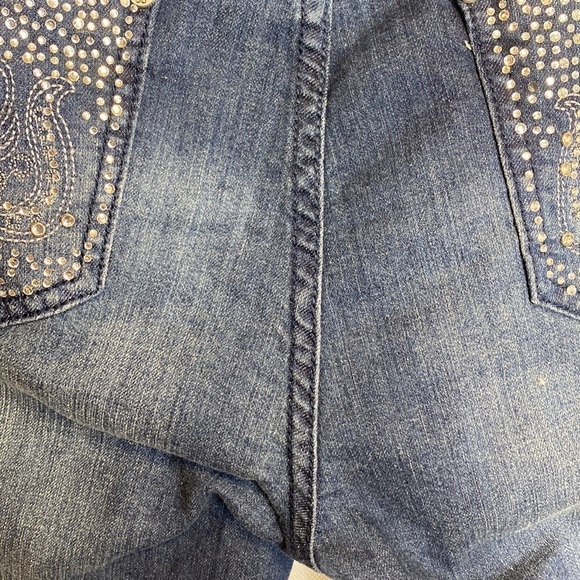 V Christina Rhinestones Embroidered Denim Jeans - Picture 10 of 12